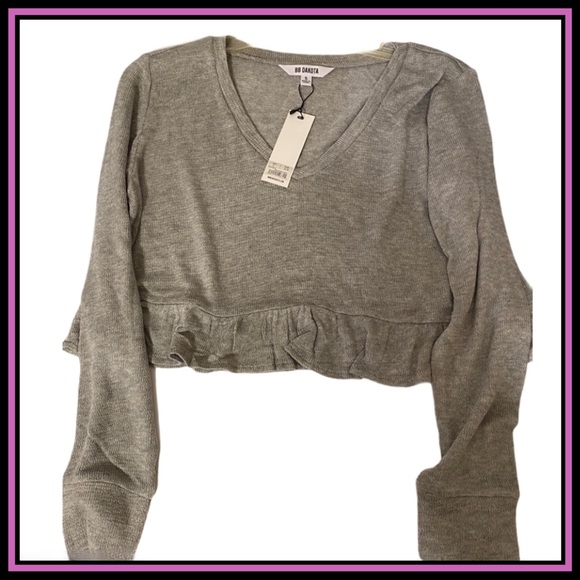NWT BB DAKOTA NWT Grey Crop-Ruffled hem light weight thermal Knit Top S - Picture 7 of 9